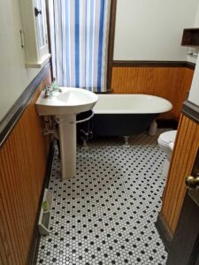 Bathroom With Soaker Tub